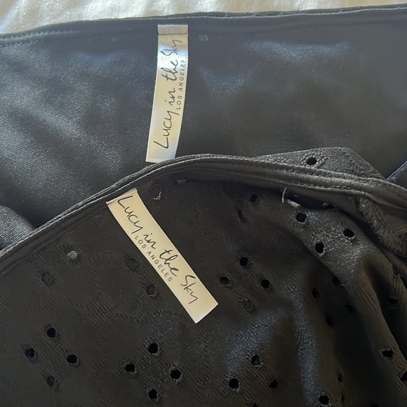 Lucy in the sky black skirt set size L (fits medium), ties in front, long sleeve - Picture 5 of 5